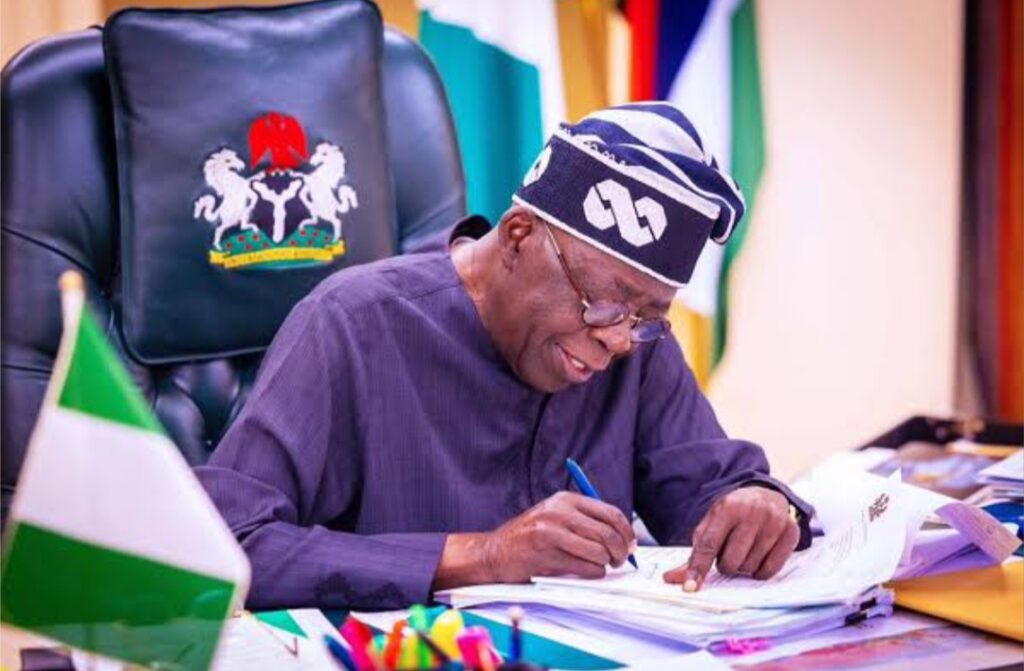 APC Chieftain Begs Nigerians to Shelve Protest, Say Tinubu will Stabilise Economy