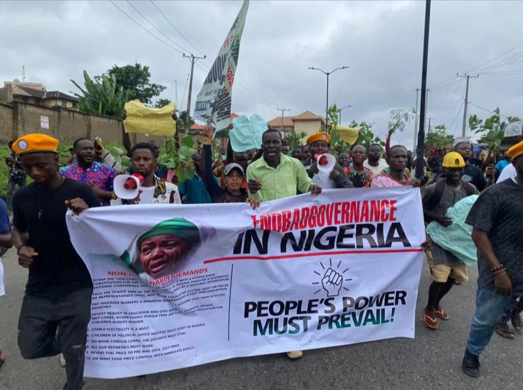 BREAKING: Protesters Set NCC Gatehouse Ablaze in Kano, Youths Vow to Storm Emir’s Palace in Bauchi [VIDEO]