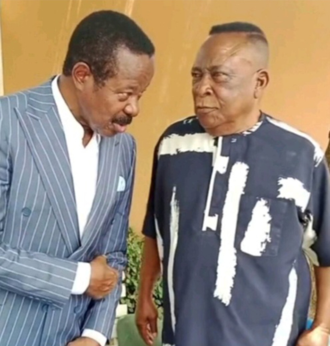 Video of King Sunny Ade’s Recent Visit to General Kollington Ayinla’s Home Sets Off A Firestorm of Mixed Reactions