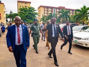 Governor Sanwo-Olu Ready To Pay Workers N100,000 As Minimum Wage, Video Trends