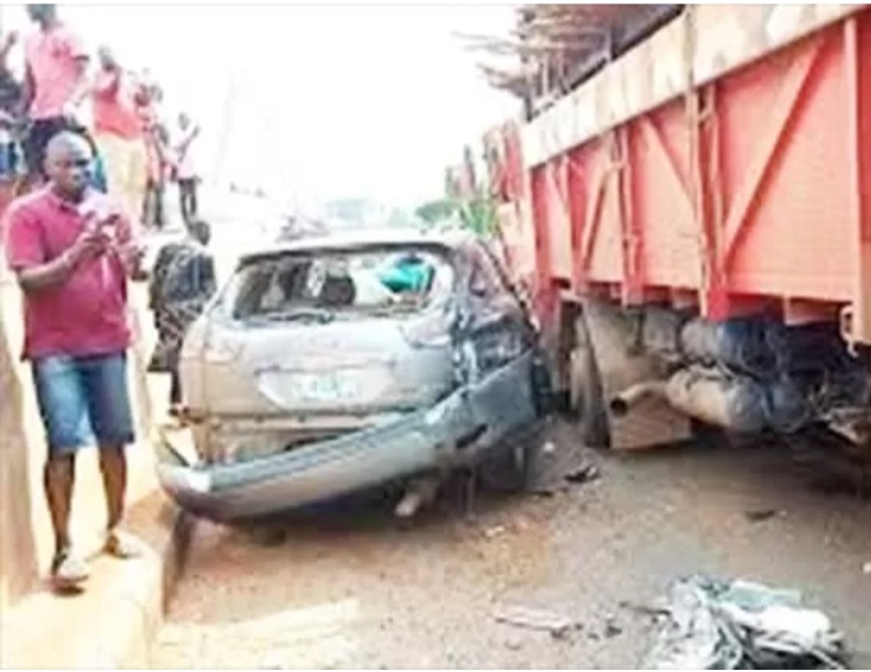 Six Dead, Several Injured In Ghastly Road Mishap