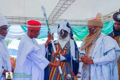 Kano Emirate Tussle: New Twist As Governor Yusuf Presents Staff of Office to Reinstated Emir, Photos Trend